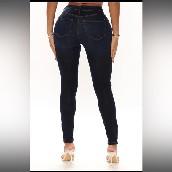 Dark wash ripped mid rise skinny Jean - Picture 4 of 4